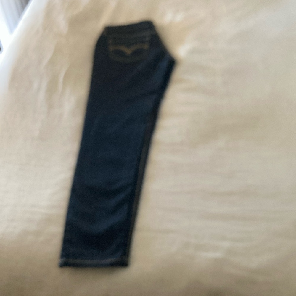 Levi 535 legging never worn size 7 medium